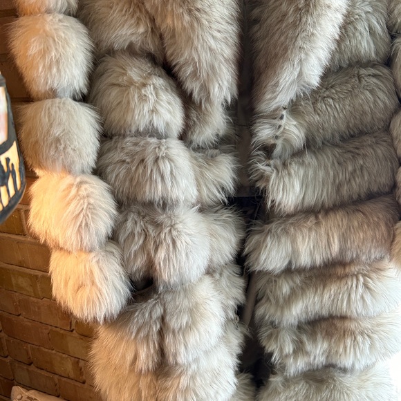 Fox coat: maxi, midi, 3/4 and bomber: - Picture 4 of 16